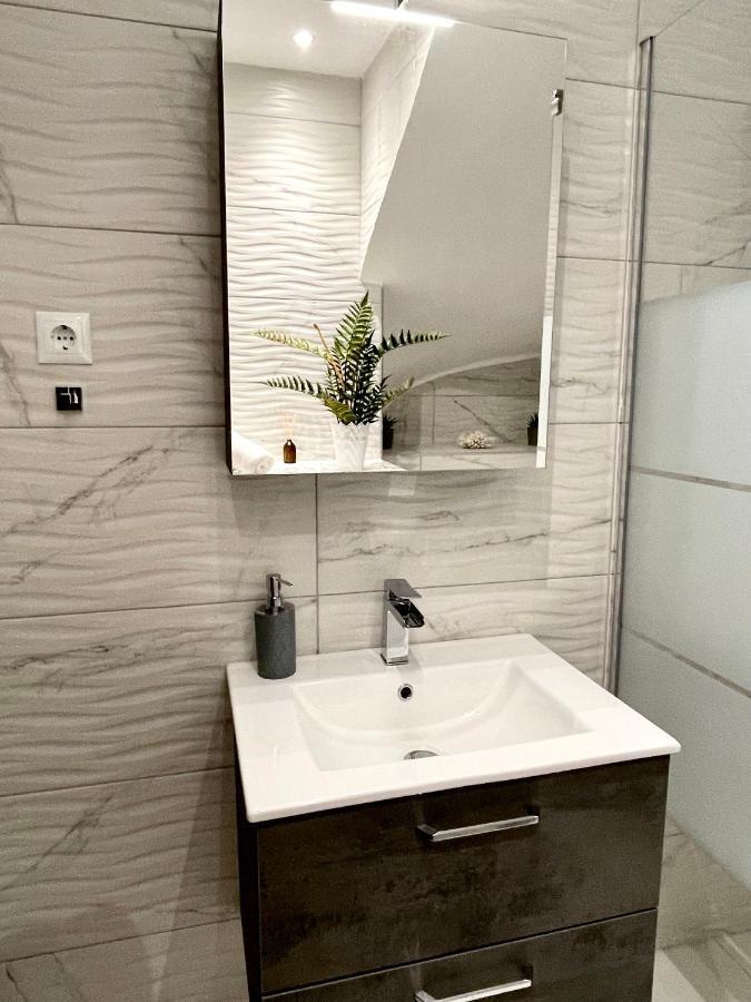 Spáta Emerald Luxury Apartments - Ath Airport מראה חיצוני תמונה